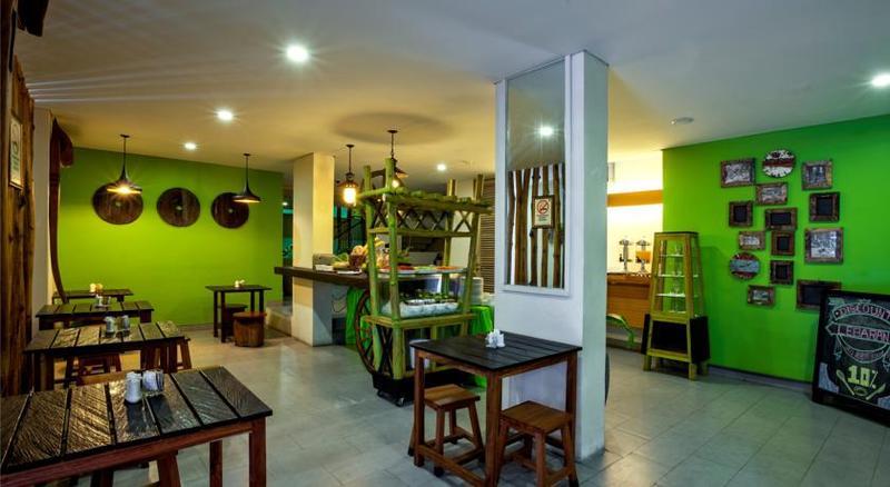 J Hotel Kuta Kuta Lombok Exterior foto