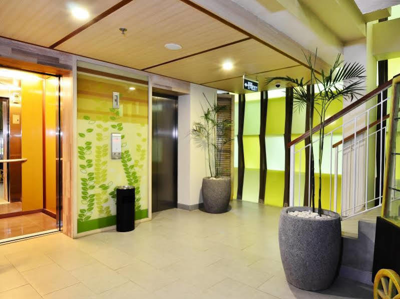 J Hotel Kuta Kuta Lombok Exterior foto